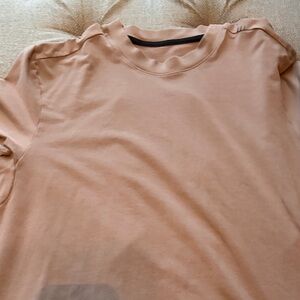 Men’s zeroed in lululemon tee